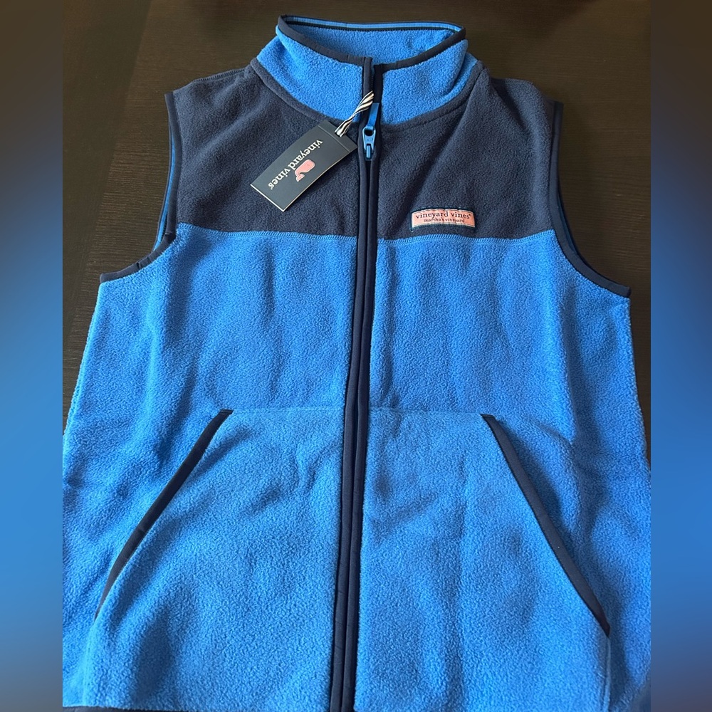 NWT vineyard vines Boys' Harbor Fleece Full-Zip Vest large 16 Blue Spinn…